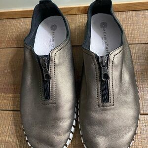 Eric Michael Marlo Womens Bronze Slip-On Loafers